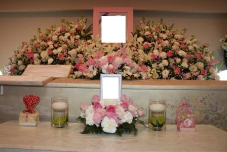 調布市の仙川斎場　第一別院　無宗教　家族葬の葬儀実施例