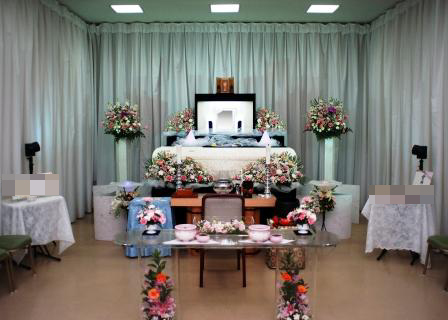 調布市の仏式：桐ヶ谷斎場での葬儀実施例
