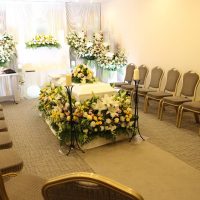 家族葬ホールのぼりと：無宗教花祭壇