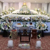 多磨葬祭場：花祭壇
