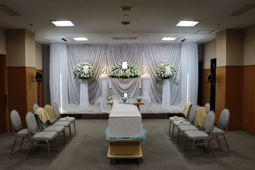 南多摩斎場：式場内