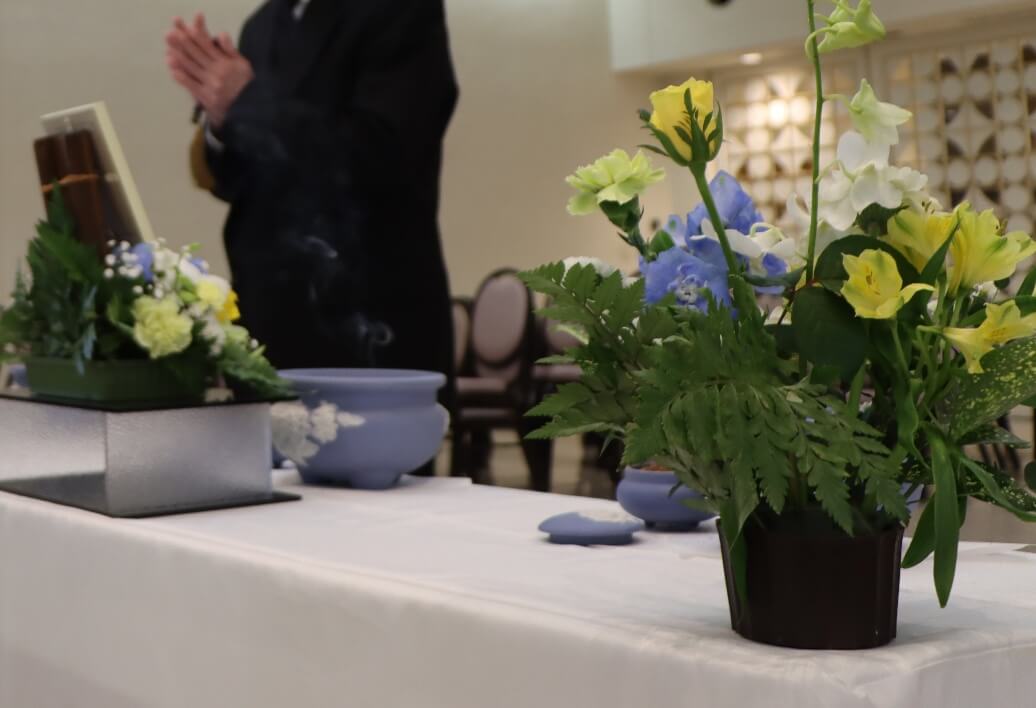 かわさき北部斎苑：お焼香